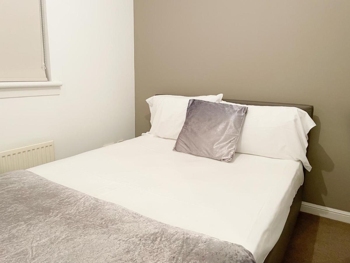 Cozy Nights Svp Detached House Βίλα Γλασκώβη Εξωτερικό φωτογραφία